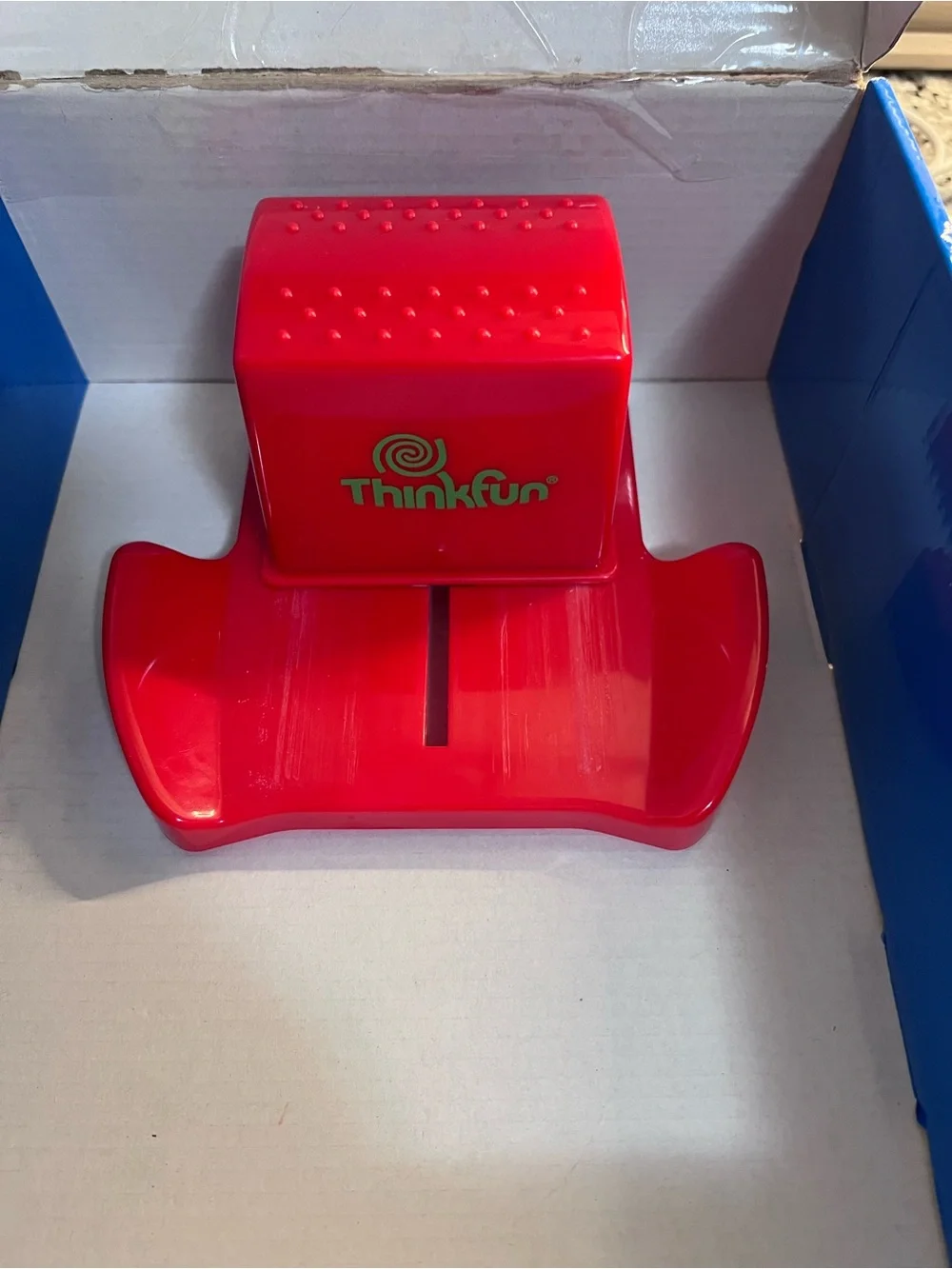 ThinkFun Zingo! Bingo Board Game Red Classic Kids Matching Game Complete